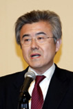 閉会の挨拶をする米田DSFF副会長