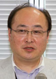 ご挨拶する林田会長